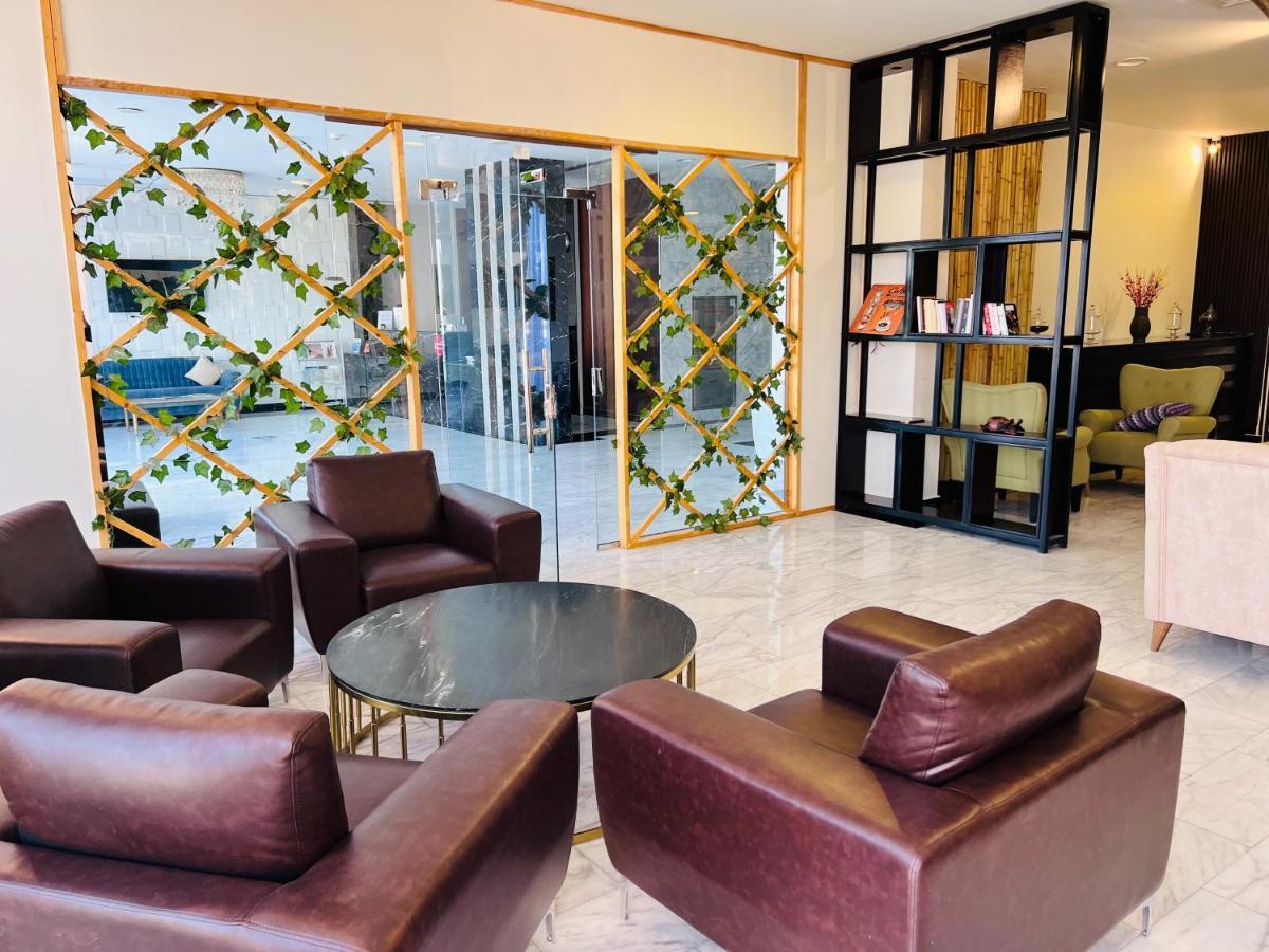 Golden Crown Hotel Alseeb Muscat Ngoại thất bức ảnh
