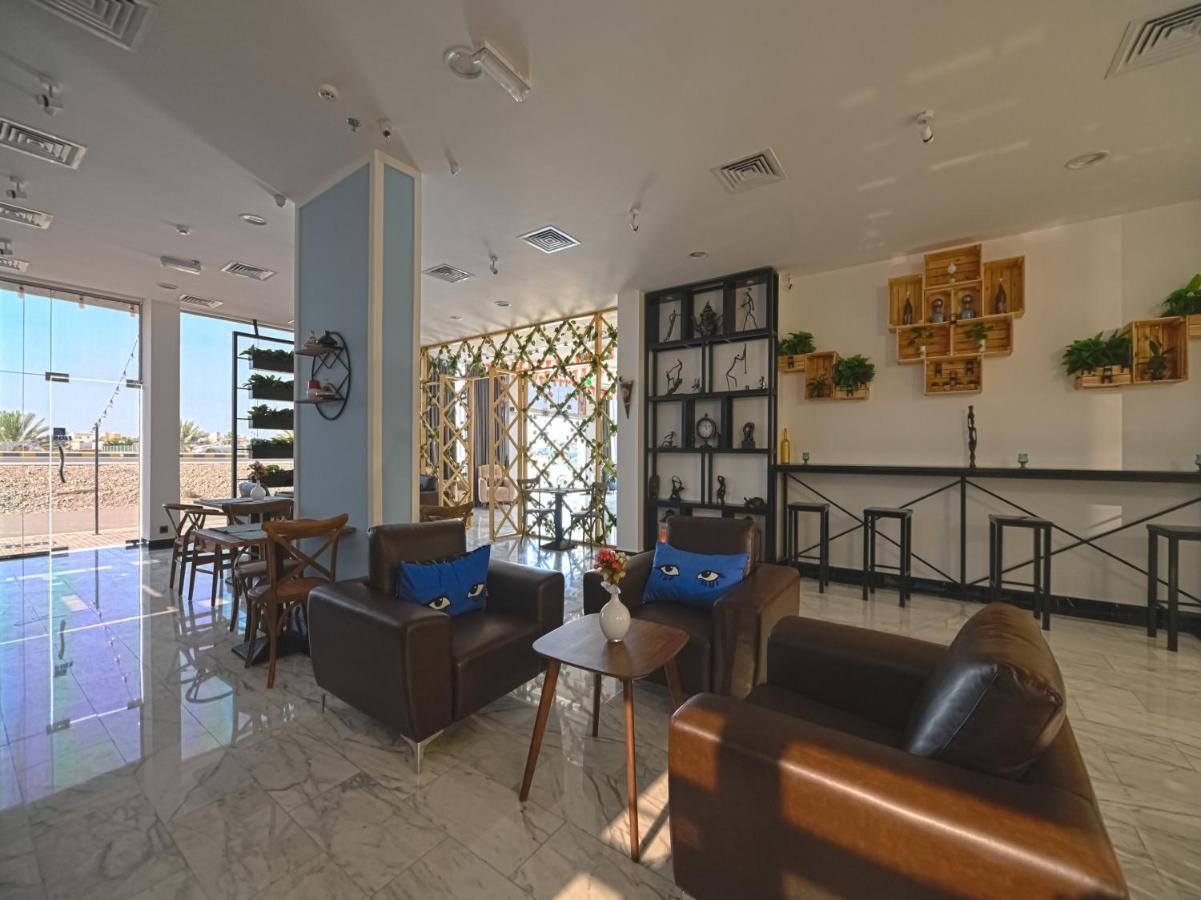 Golden Crown Hotel Alseeb Muscat Ngoại thất bức ảnh